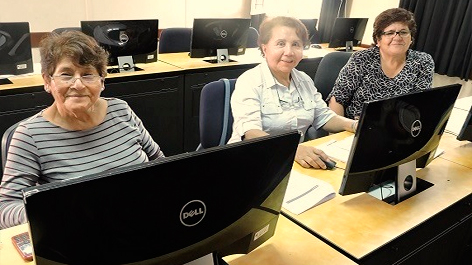 Taller de Informática Básica para Adultos Mayores Taller de Informática Básica para Adultos Mayores