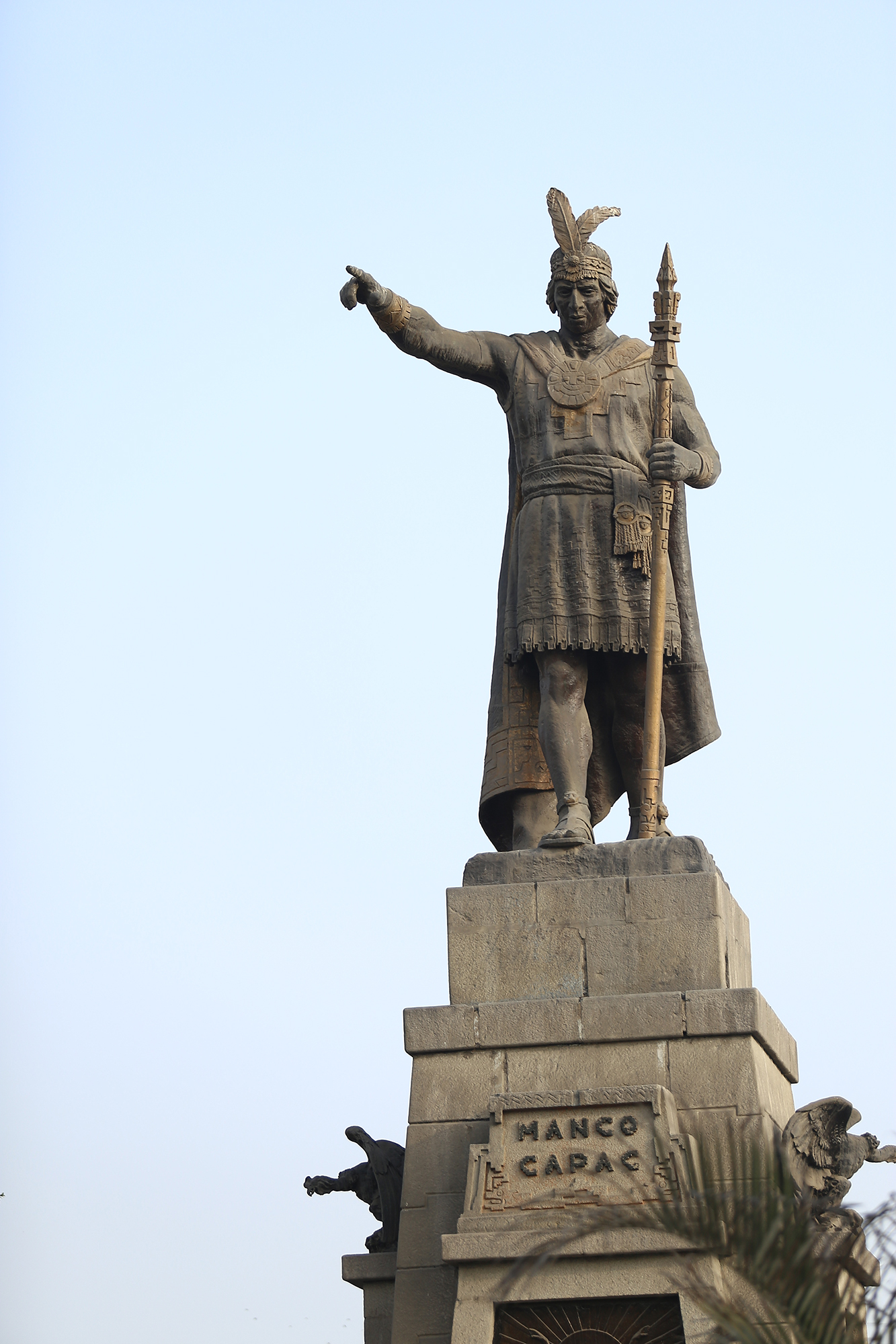 PuntoEdu Lima: Monumentos y esculturas | PUCP